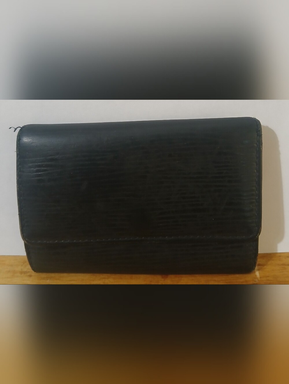 Louis Vuitton Black Leather Key Holder